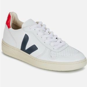 Veja NWOT